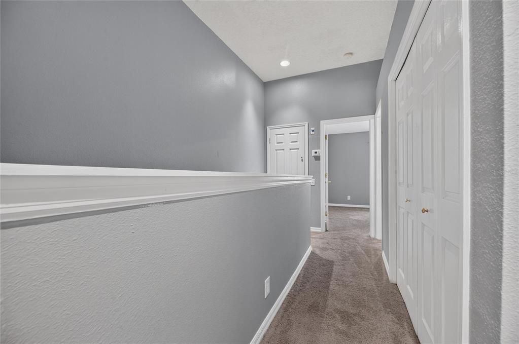 For Sale: $200,000 (2 beds, 2 baths, 1240 Square Feet)