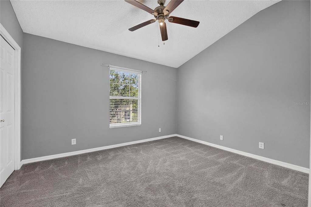 For Sale: $200,000 (2 beds, 2 baths, 1240 Square Feet)