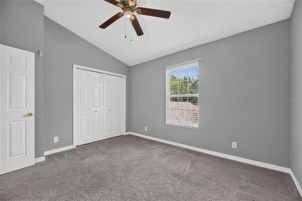 For Sale: $200,000 (2 beds, 2 baths, 1240 Square Feet)