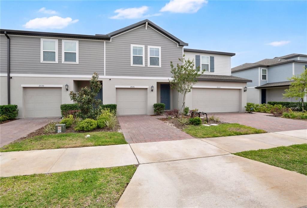 For Rent: $2,485 (3 beds, 2 baths, 1489 Square Feet)