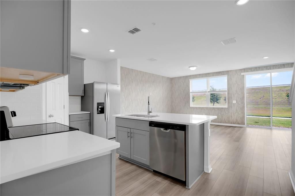 For Rent: $2,485 (3 beds, 2 baths, 1489 Square Feet)