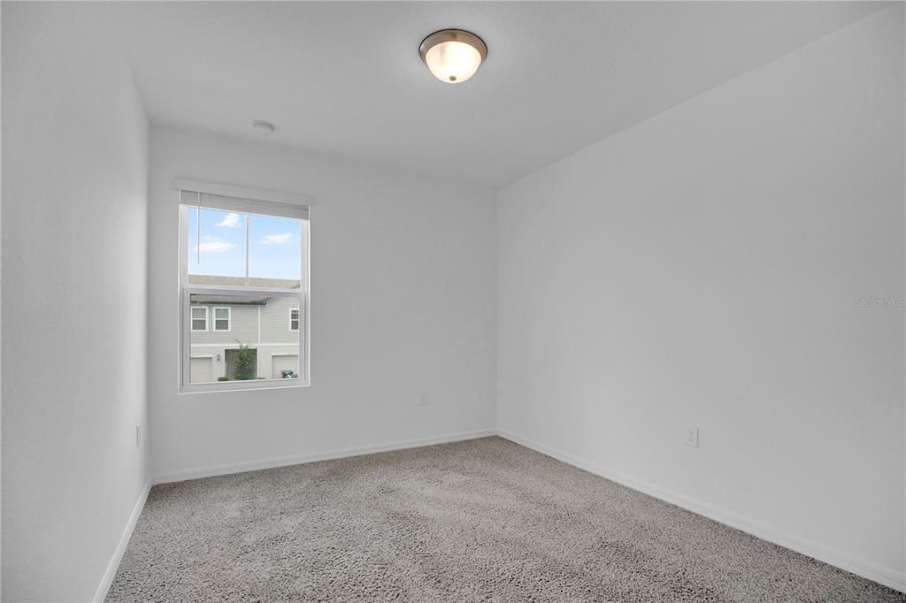 For Rent: $2,485 (3 beds, 2 baths, 1489 Square Feet)