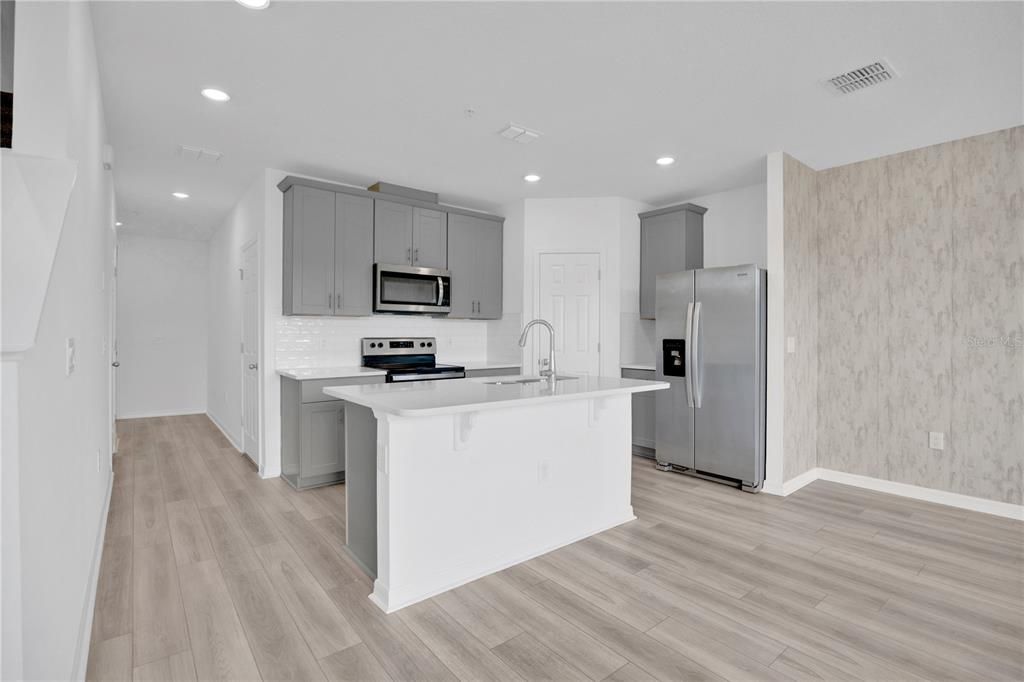 For Rent: $2,485 (3 beds, 2 baths, 1489 Square Feet)