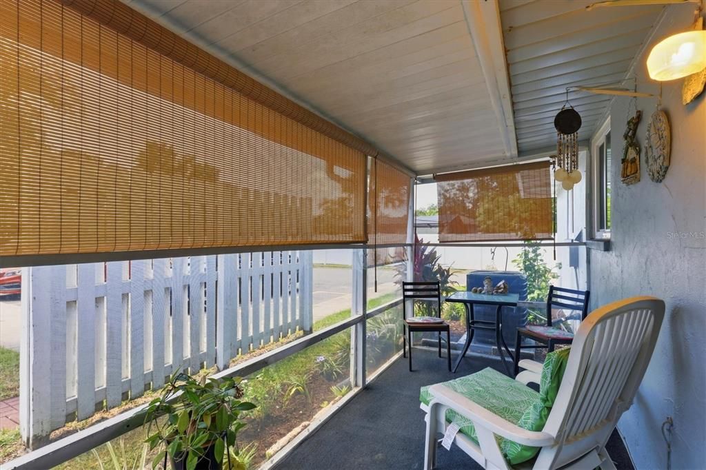 For Sale: $250,000 (2 beds, 2 baths, 1206 Square Feet)