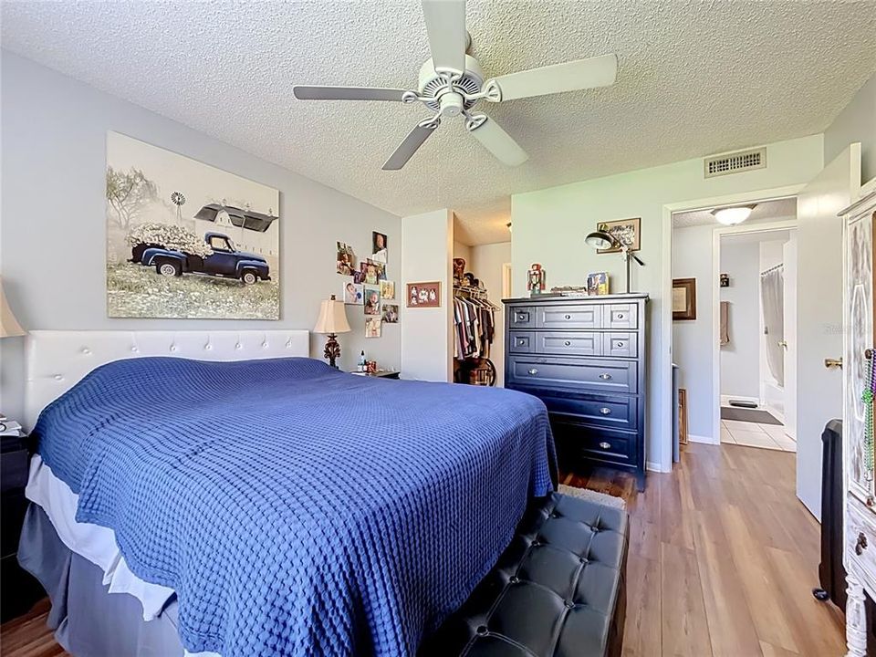 En Venta: $150,000 (2 camas, 2 baños, 1046 Pies cuadrados)