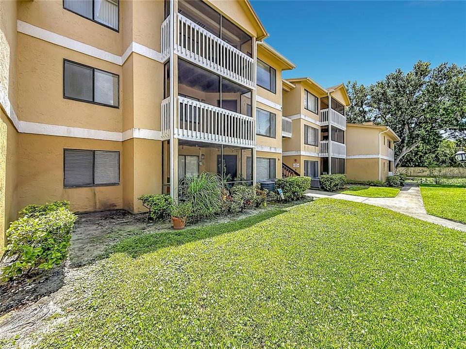 En Venta: $150,000 (2 camas, 2 baños, 1046 Pies cuadrados)