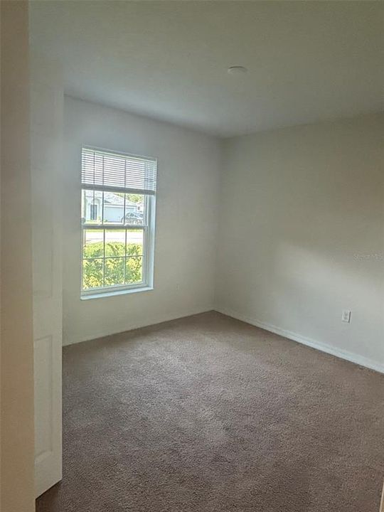 For Rent: $1,500 (3 beds, 2 baths, 1198 Square Feet)
