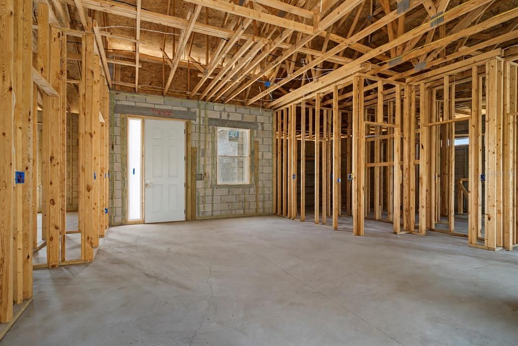 For Sale: $200,000 (4 beds, 2 baths, 1762 Square Feet)