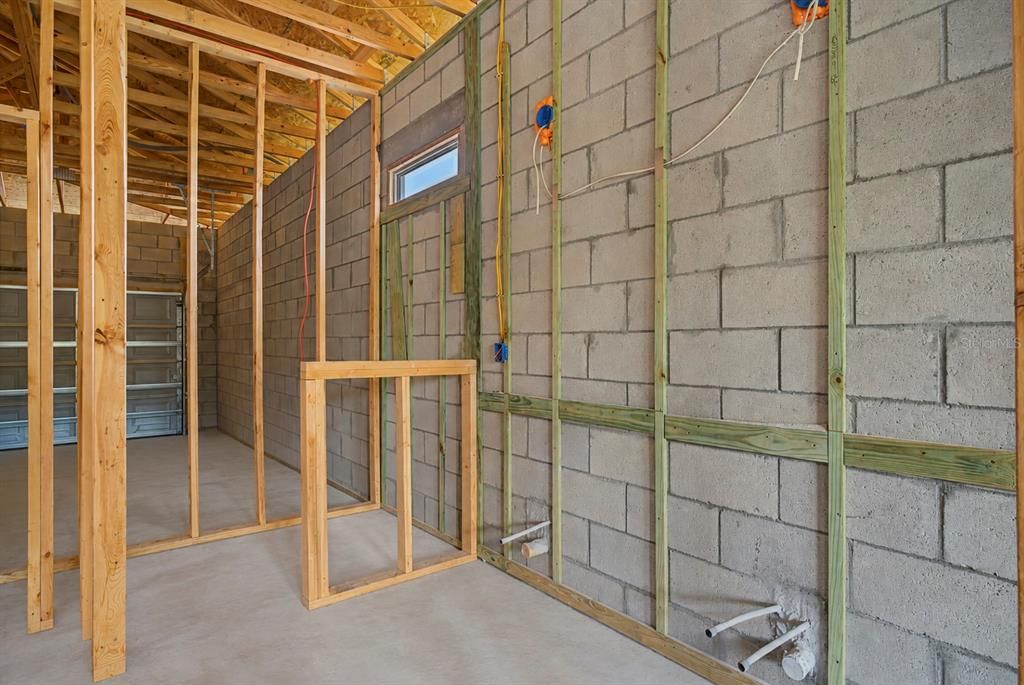 For Sale: $200,000 (4 beds, 2 baths, 1762 Square Feet)