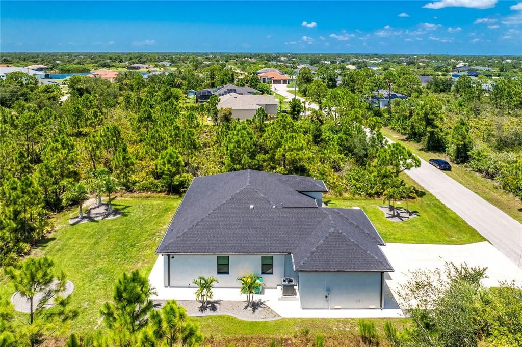 For Sale: $449,000 (3 beds, 2 baths, 1890 Square Feet)