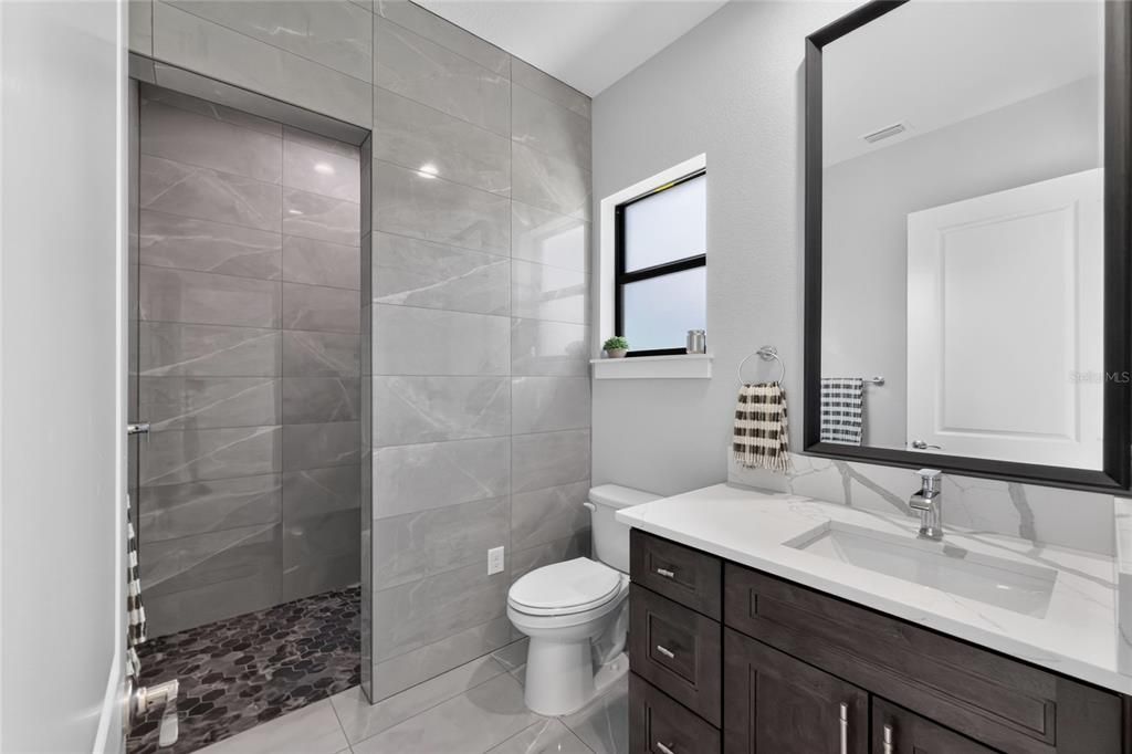 For Sale: $449,000 (3 beds, 2 baths, 1890 Square Feet)