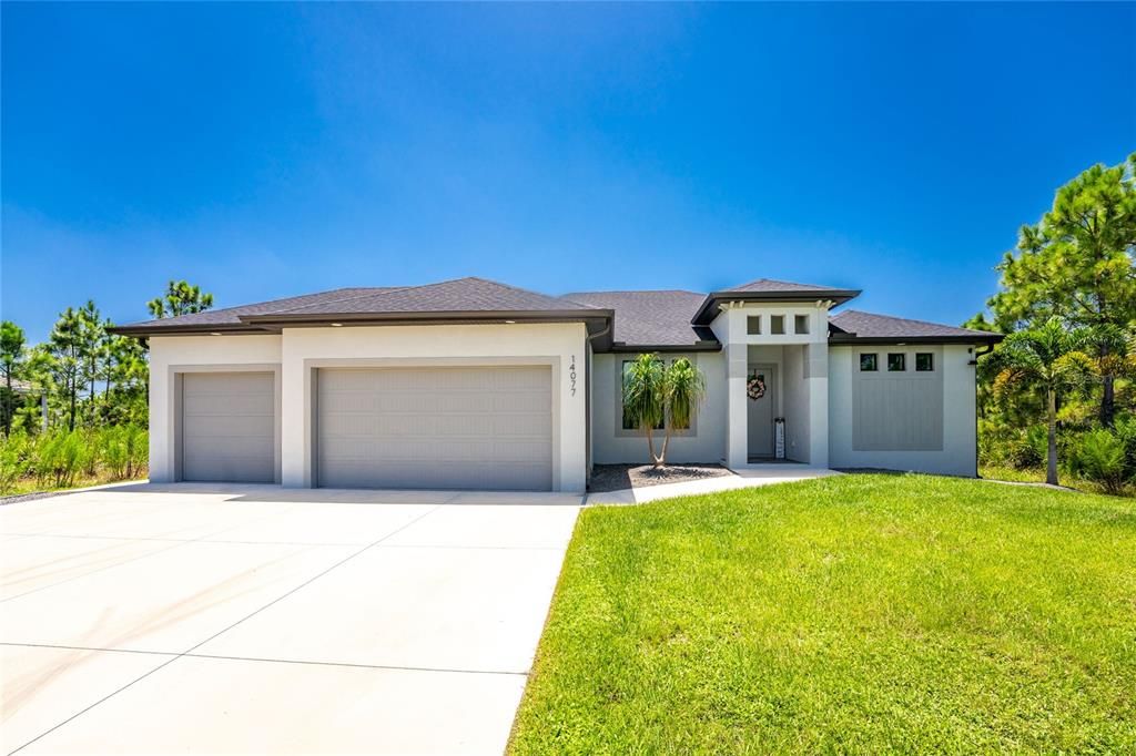 For Sale: $449,000 (3 beds, 2 baths, 1890 Square Feet)