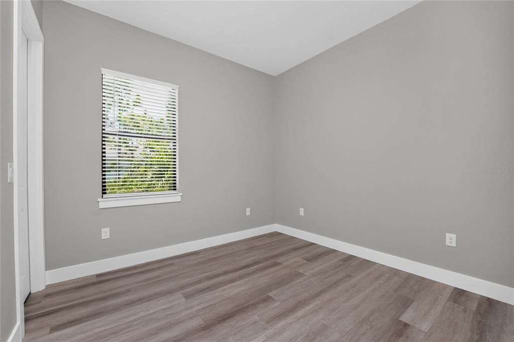 For Sale: $449,000 (3 beds, 2 baths, 1890 Square Feet)