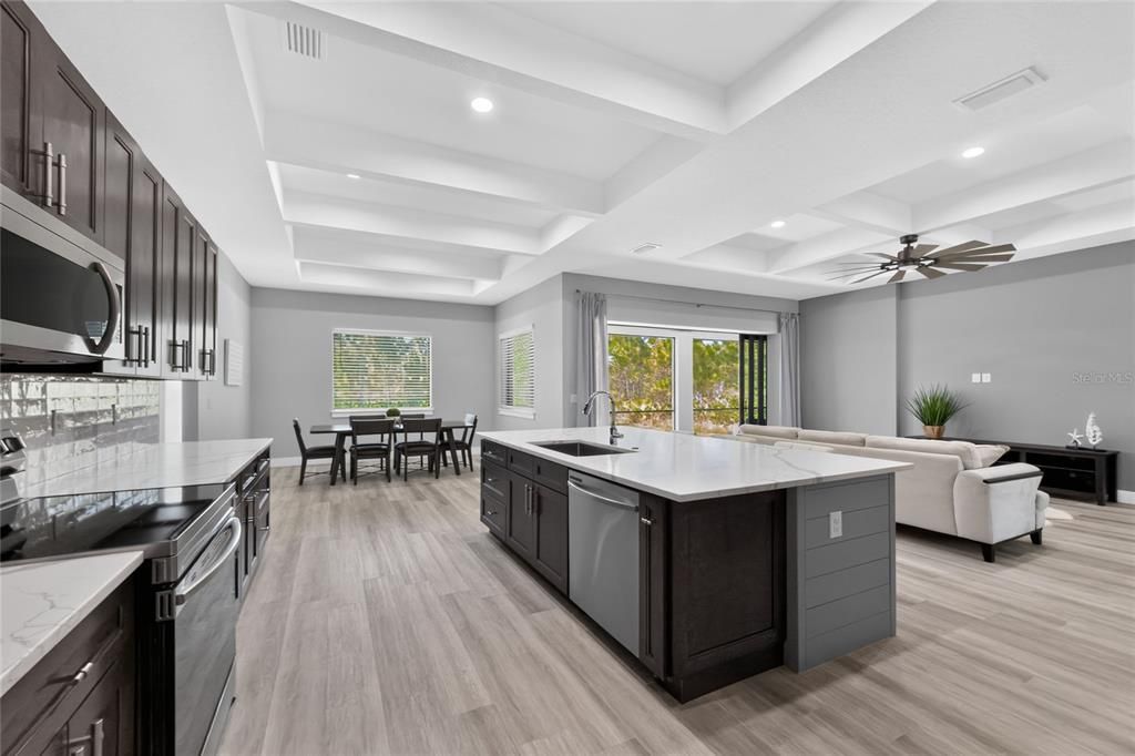 For Sale: $449,000 (3 beds, 2 baths, 1890 Square Feet)