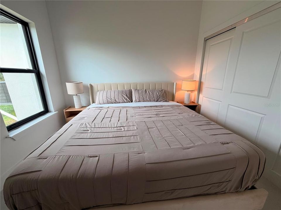 For Sale: $659,000 (3 beds, 3 baths, 1625 Square Feet)