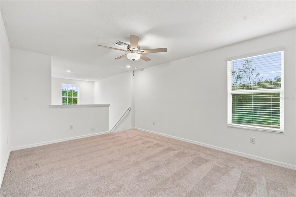 En Venta: $468,999 (5 camas, 2 baños, 2389 Pies cuadrados)