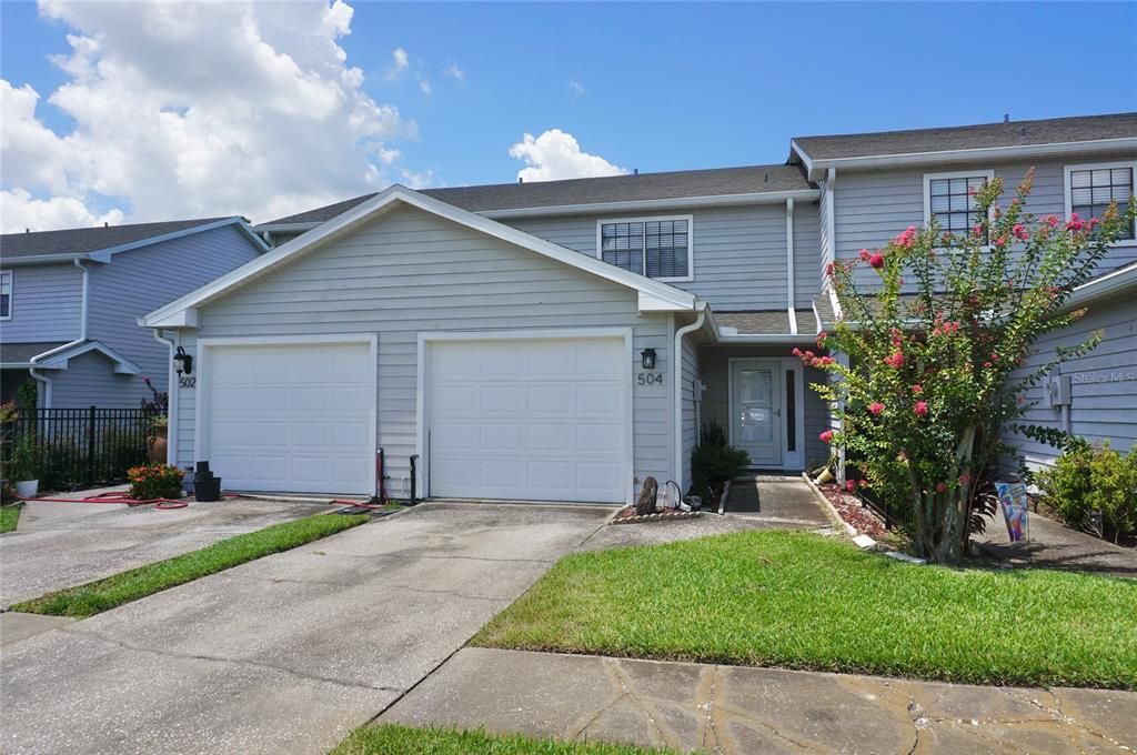 For Rent: $1,850 (2 beds, 2 baths, 1407 Square Feet)