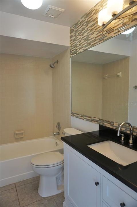 For Rent: $1,850 (2 beds, 2 baths, 1407 Square Feet)