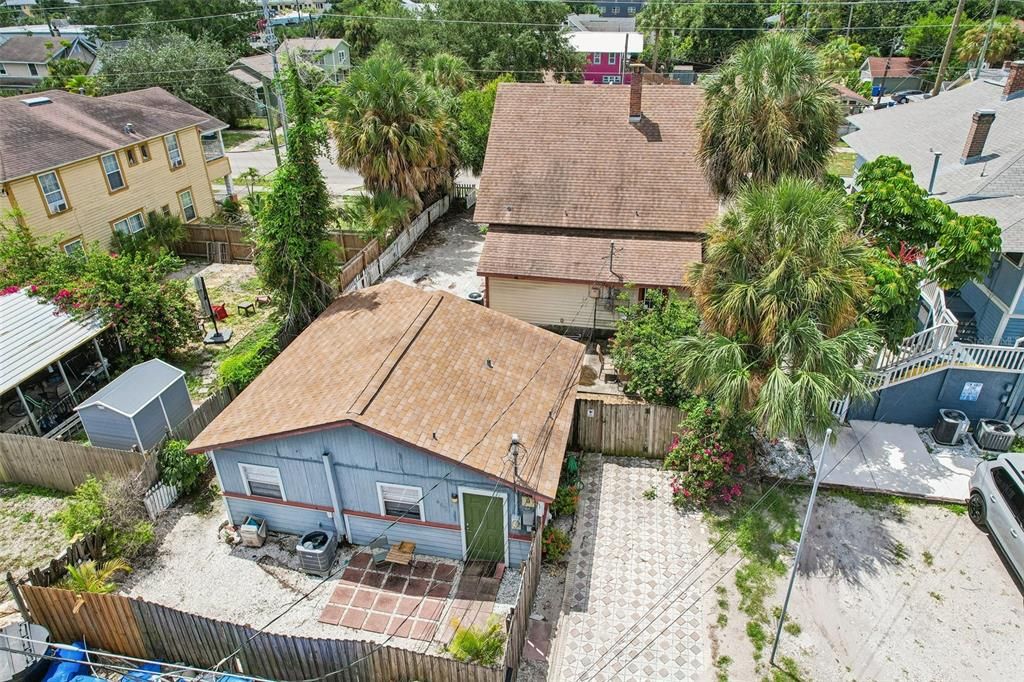 На продажу: $749,000 (3 спален, 2 ванн, 1332 Квадратных фут)