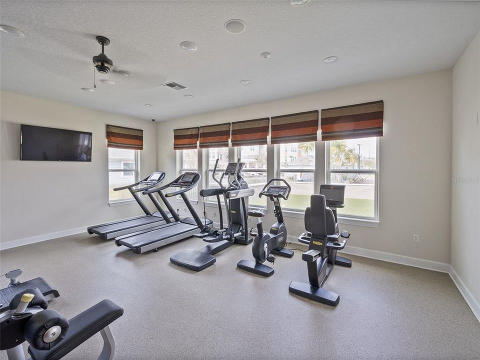 For Sale: $324,000 (2 beds, 2 baths, 1549 Square Feet)