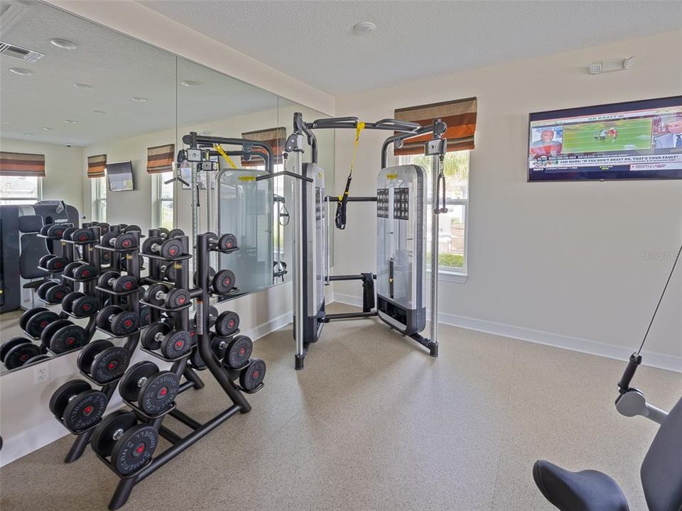 For Sale: $324,000 (2 beds, 2 baths, 1549 Square Feet)