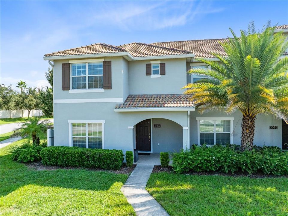For Sale: $499,900 (5 beds, 4 baths, 2168 Square Feet)