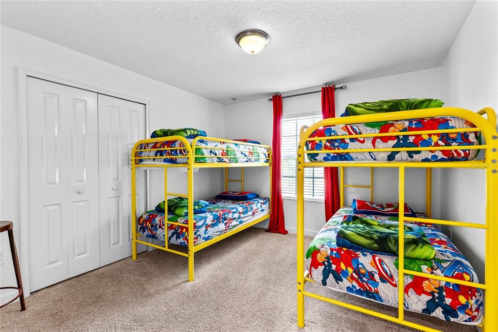 For Sale: $499,900 (5 beds, 4 baths, 2168 Square Feet)