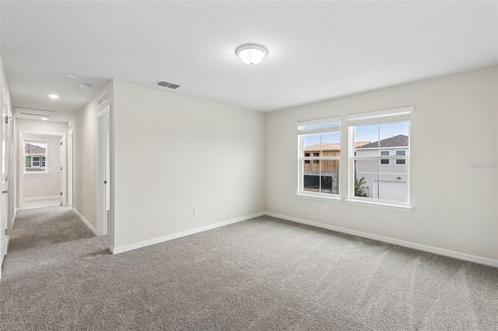 For Rent: $3,000 (3 beds, 2 baths, 1770 Square Feet)