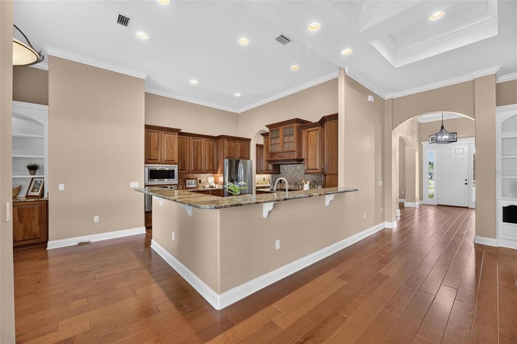 En Venta: $779,000 (4 camas, 3 baños, 3188 Pies cuadrados)