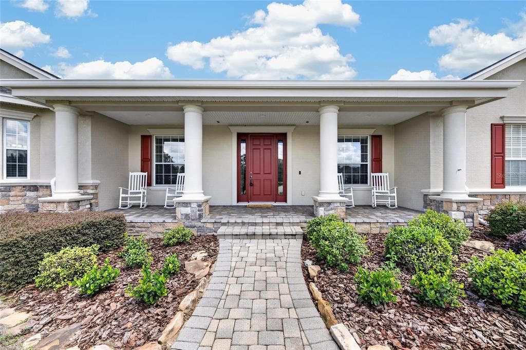 En Venta: $779,000 (4 camas, 3 baños, 3188 Pies cuadrados)
