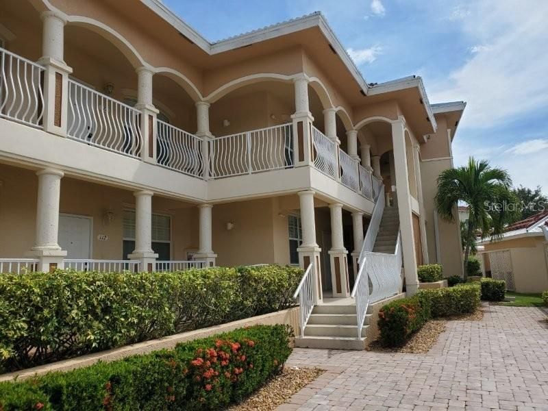 For Rent: $4,500 (2 beds, 2 baths, 1523 Square Feet)