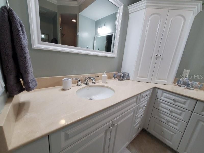 For Rent: $4,500 (2 beds, 2 baths, 1523 Square Feet)