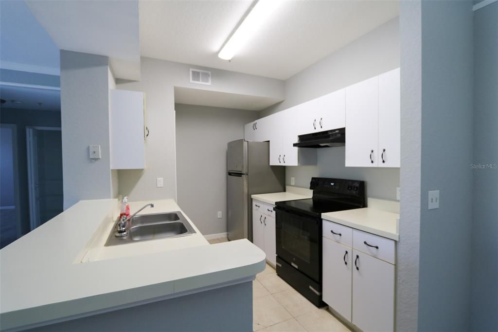 For Rent: $1,650 (3 beds, 2 baths, 1336 Square Feet)