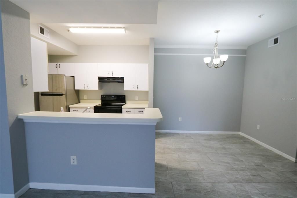 For Rent: $1,650 (3 beds, 2 baths, 1336 Square Feet)