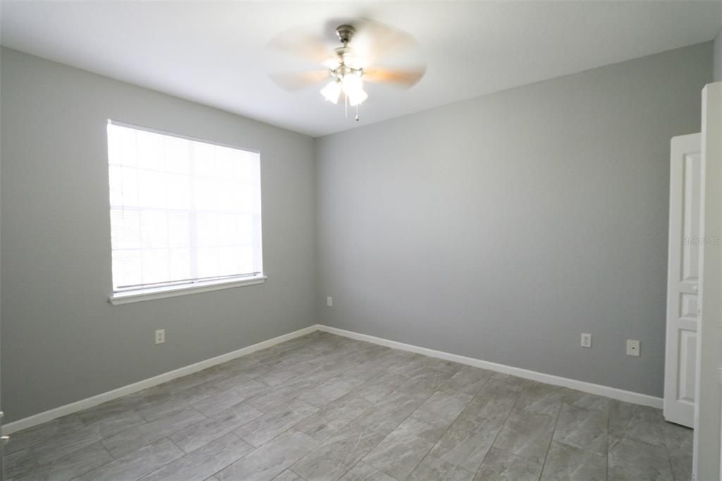 For Rent: $1,650 (3 beds, 2 baths, 1336 Square Feet)