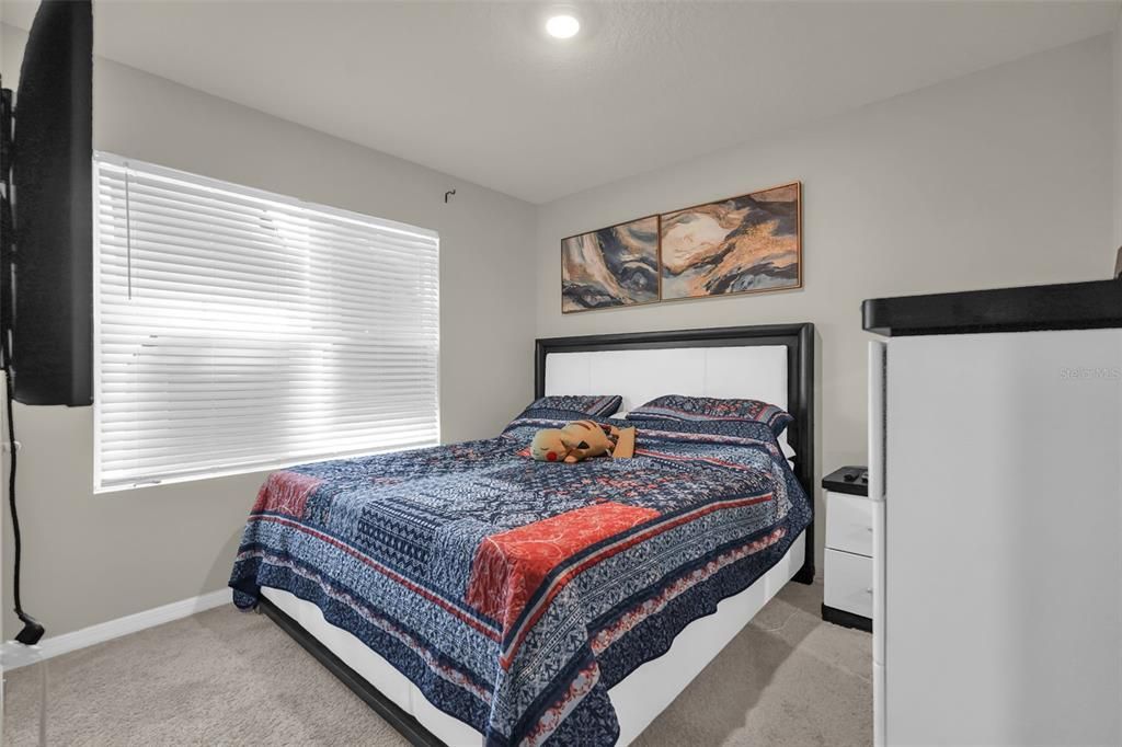 For Sale: $425,000 (4 beds, 2 baths, 1846 Square Feet)