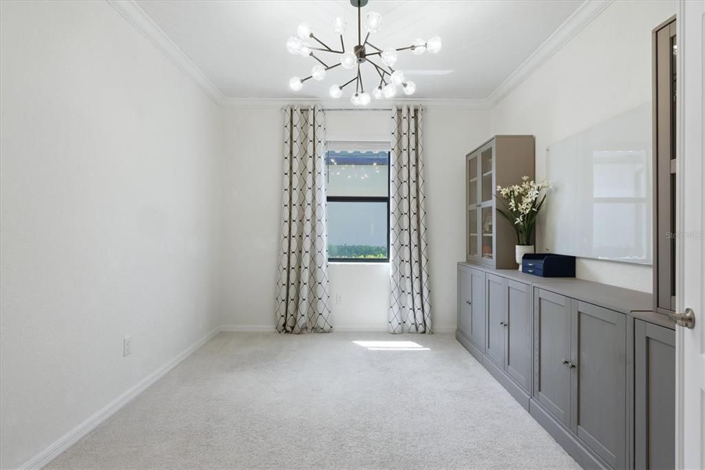 For Sale: $858,000 (3 beds, 3 baths, 2455 Square Feet)