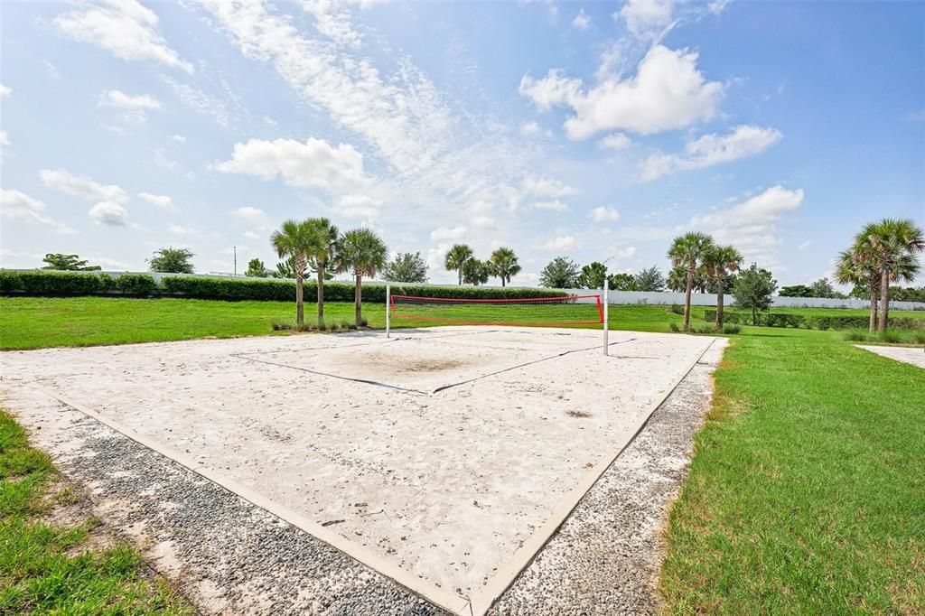 For Sale: $575,000 (3 beds, 3 baths, 1840 Square Feet)