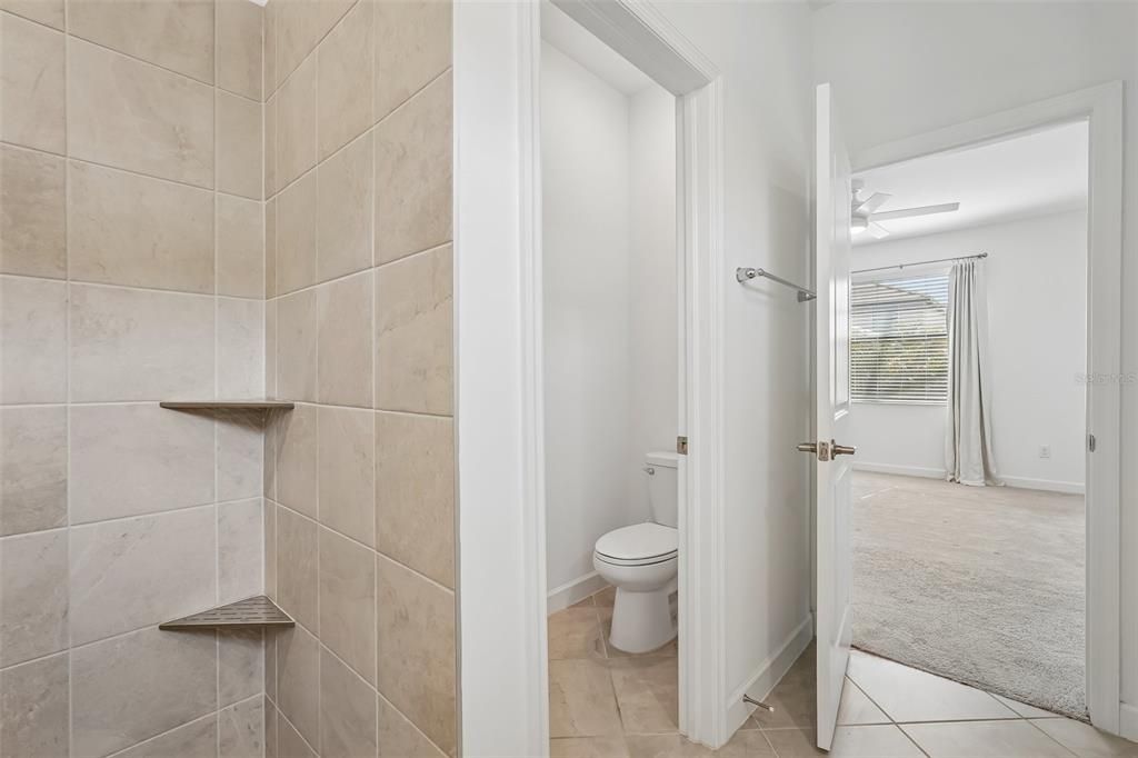 For Sale: $575,000 (3 beds, 3 baths, 1840 Square Feet)