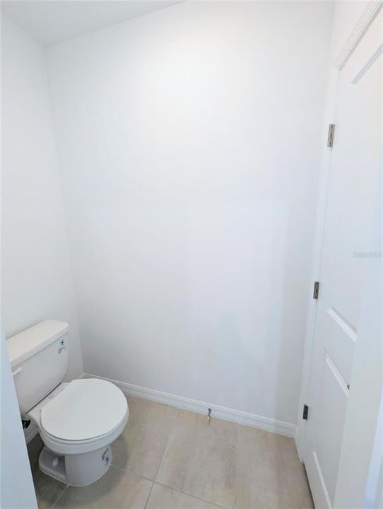 For Sale: $349,900 (4 beds, 3 baths, 2091 Square Feet)