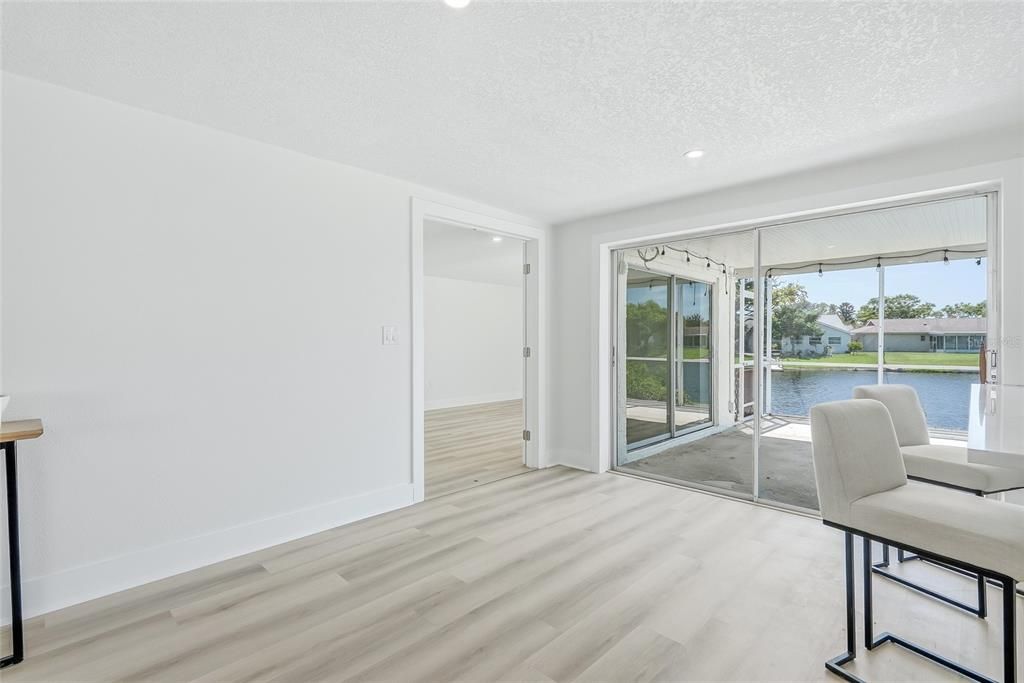 En Venta: $299,900 (2 camas, 2 baños, 1502 Pies cuadrados)