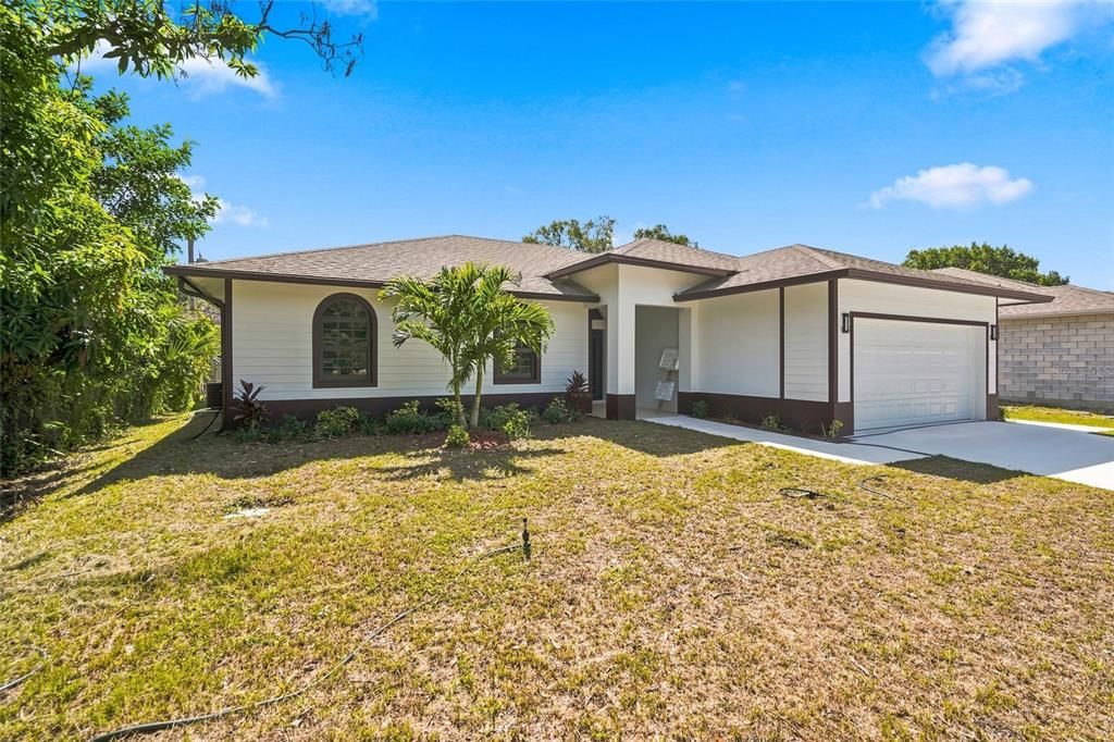 En Venta: $424,900 (4 camas, 2 baños, 1714 Pies cuadrados)