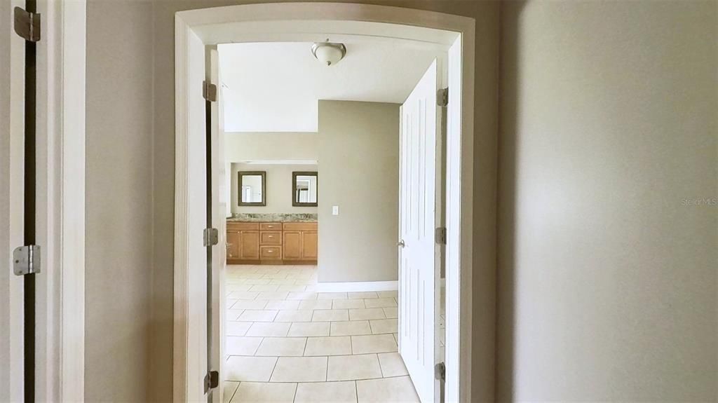 For Sale: $549,900 (4 beds, 3 baths, 3124 Square Feet)