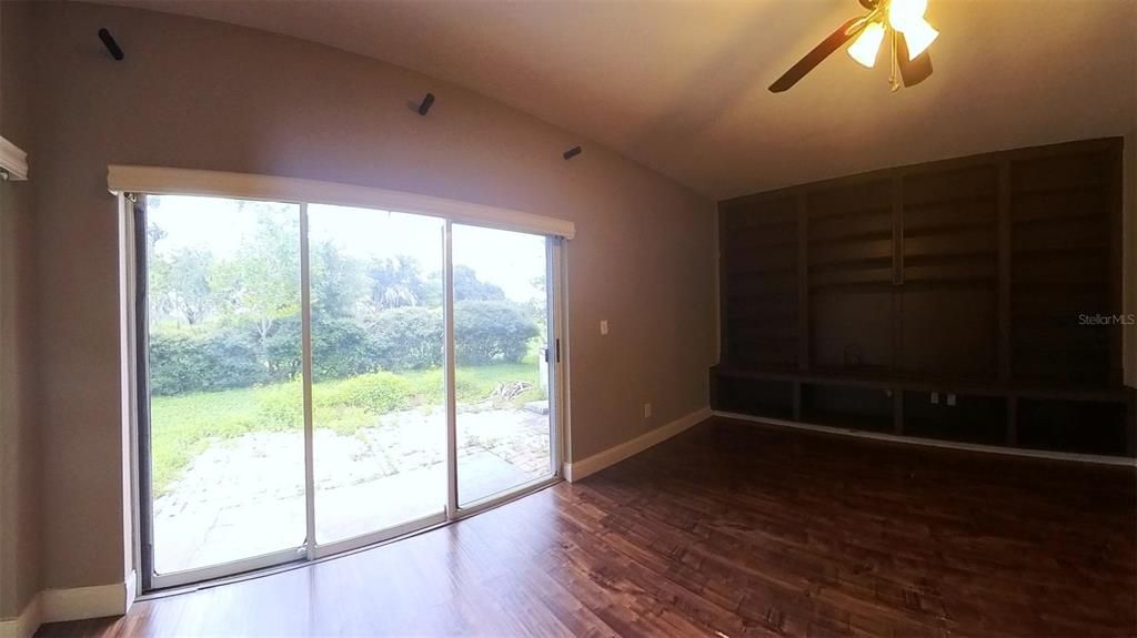 For Sale: $549,900 (4 beds, 3 baths, 3124 Square Feet)