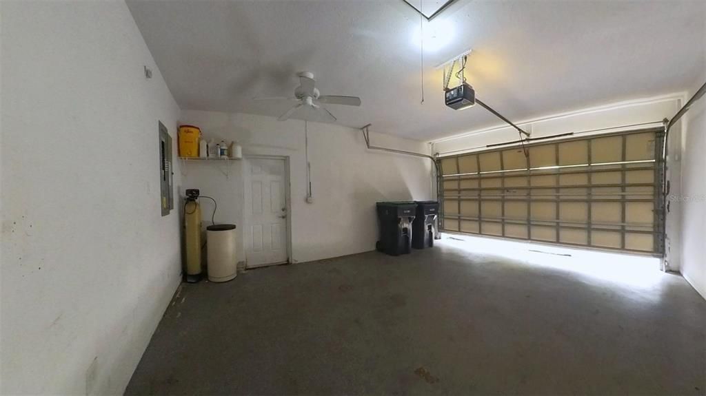 For Sale: $549,900 (4 beds, 3 baths, 3124 Square Feet)