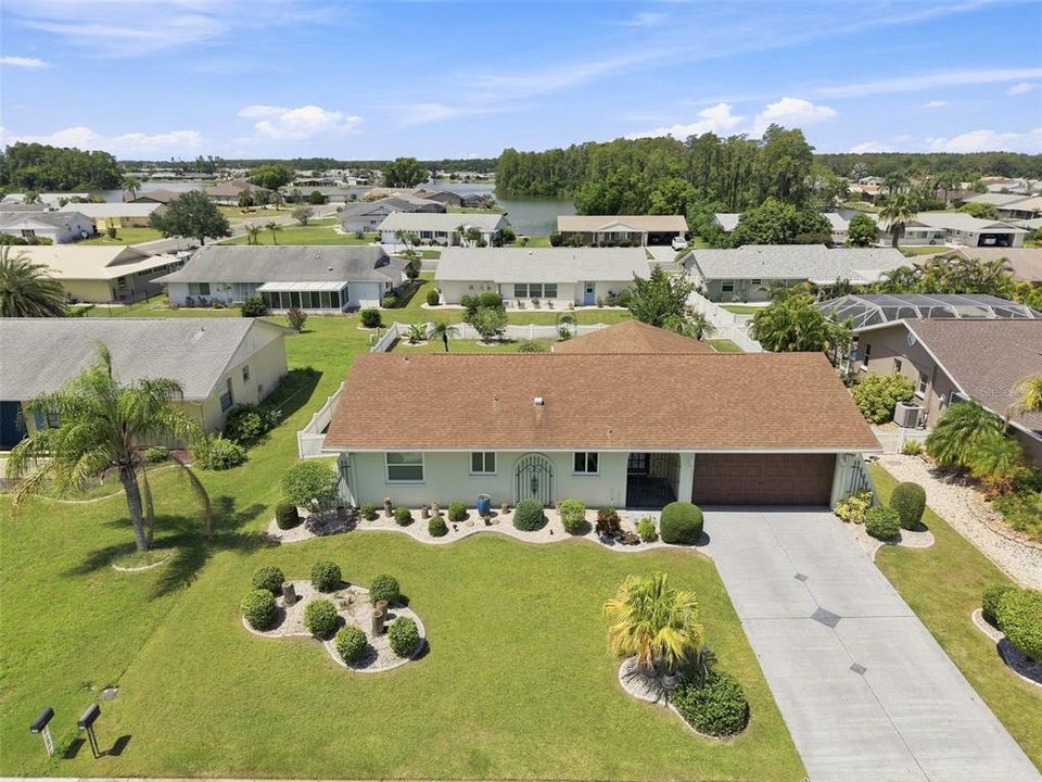 For Sale: $284,900 (2 beds, 2 baths, 1408 Square Feet)