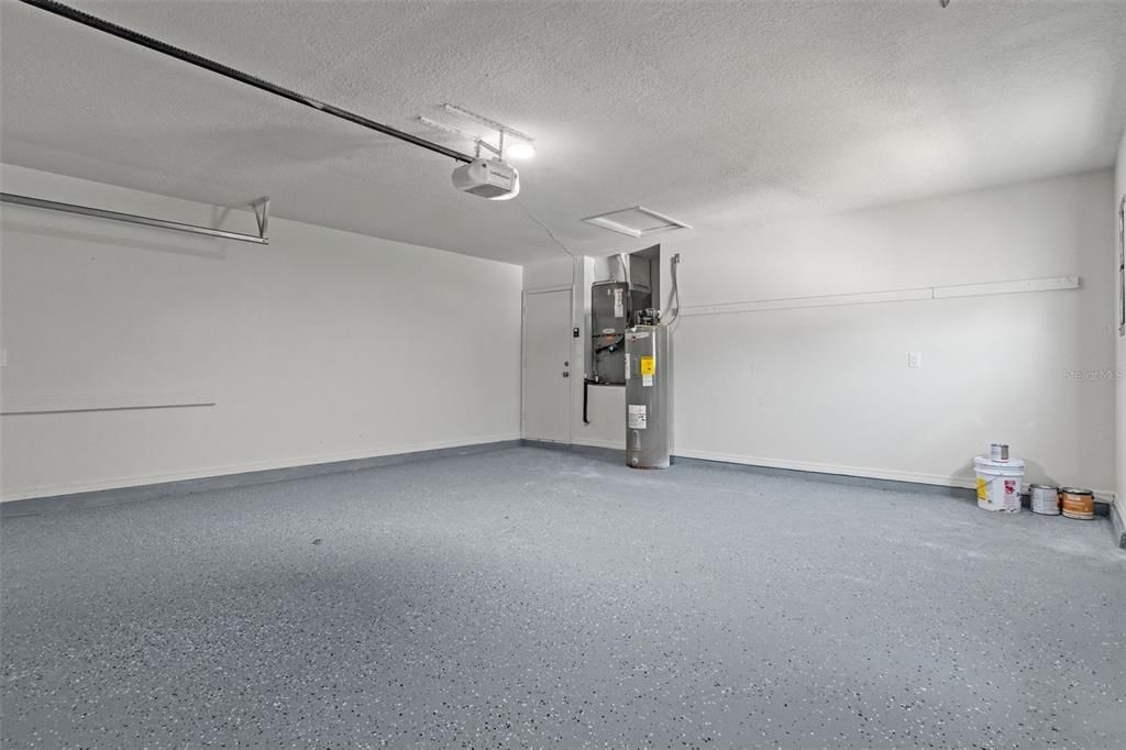 For Sale: $285,000 (3 beds, 2 baths, 1666 Square Feet)