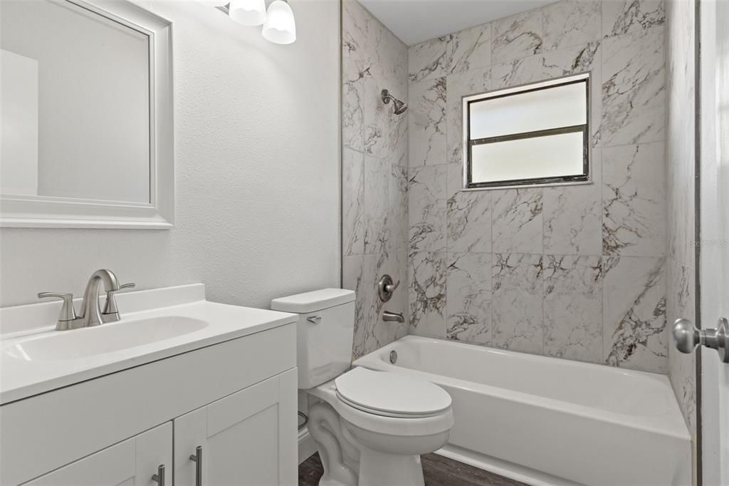 For Sale: $285,000 (3 beds, 2 baths, 1666 Square Feet)