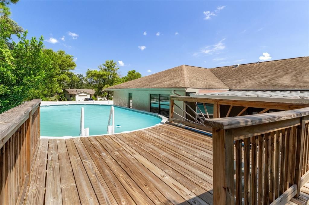 For Sale: $285,000 (3 beds, 2 baths, 1666 Square Feet)