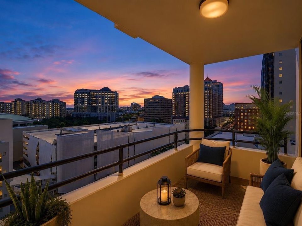 For Sale: $1,400,000 (3 beds, 2 baths, 1923 Square Feet)